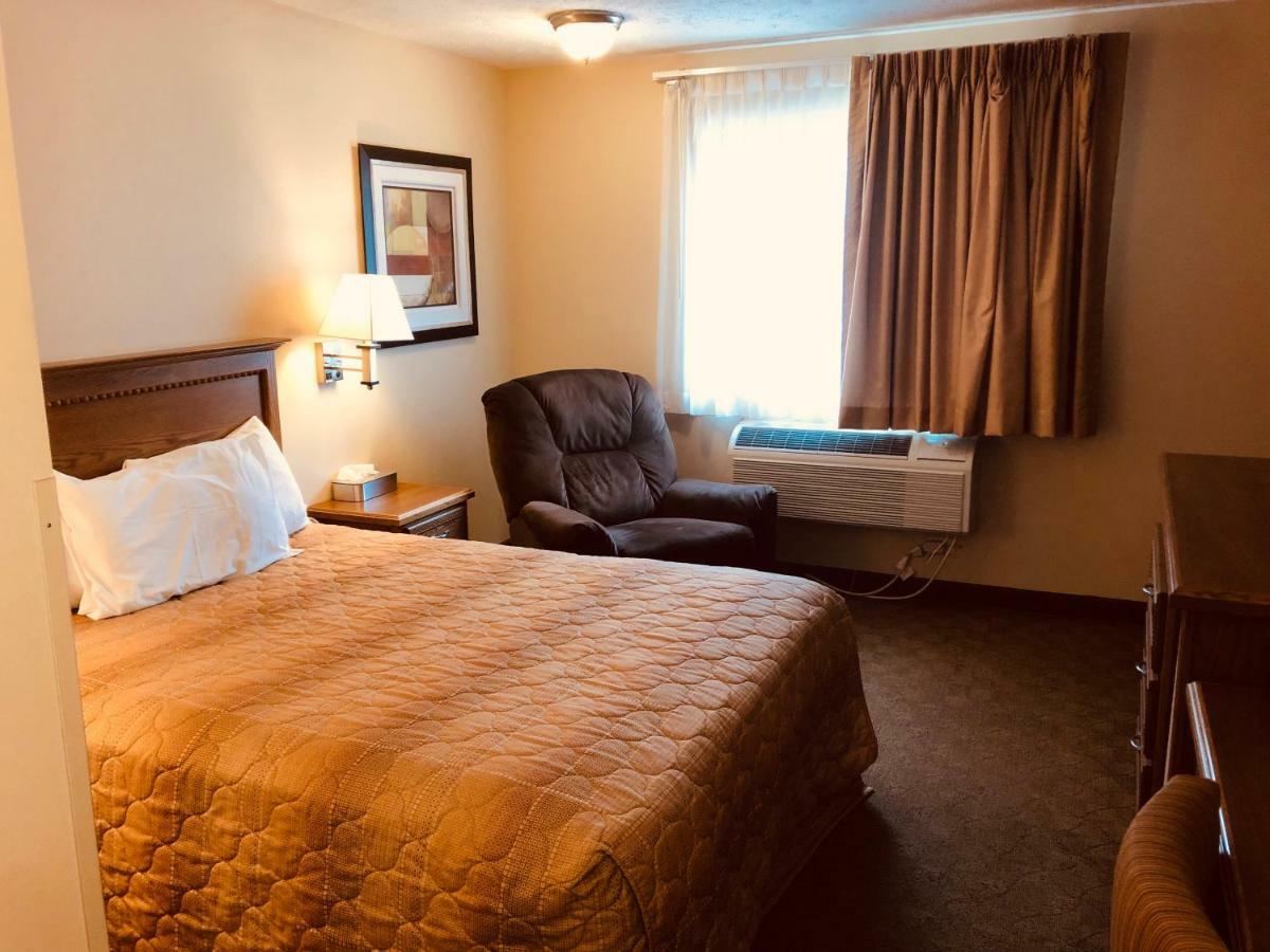 Shenandoah Inn & Suites Eksteriør billede